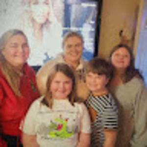 Meet your Posher, Amber